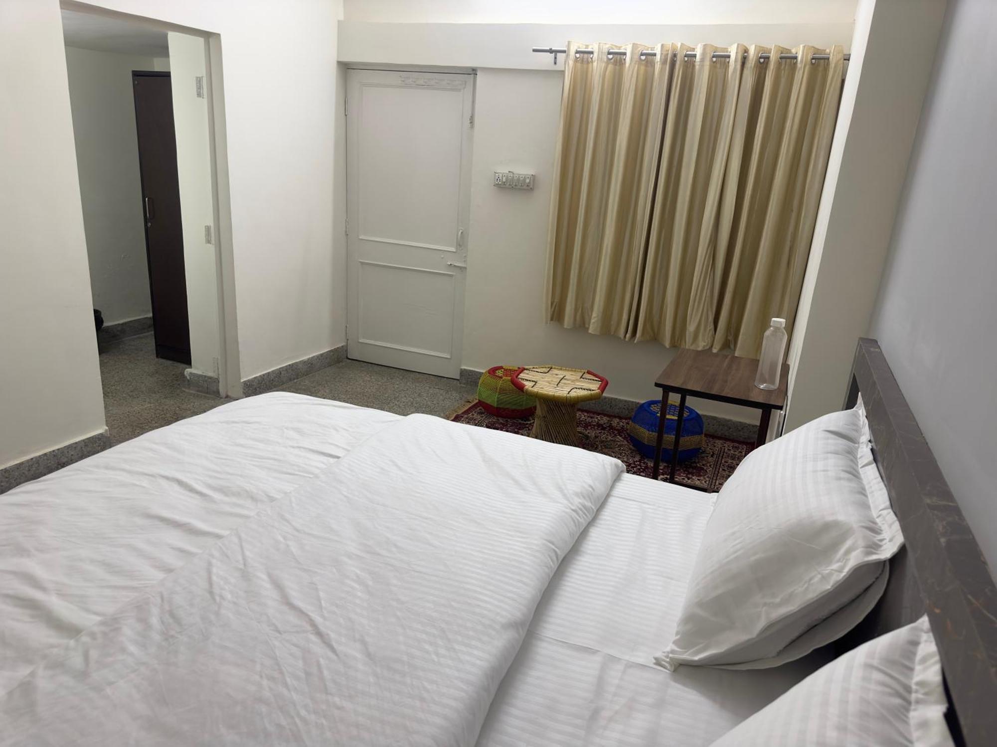 Jb Villa Home Stay Dźajpur Zewnętrze zdjęcie